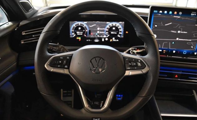 VOLKSWAGEN TIGUAN R-LINE NOELGGIO NO SCORING - Foto 6