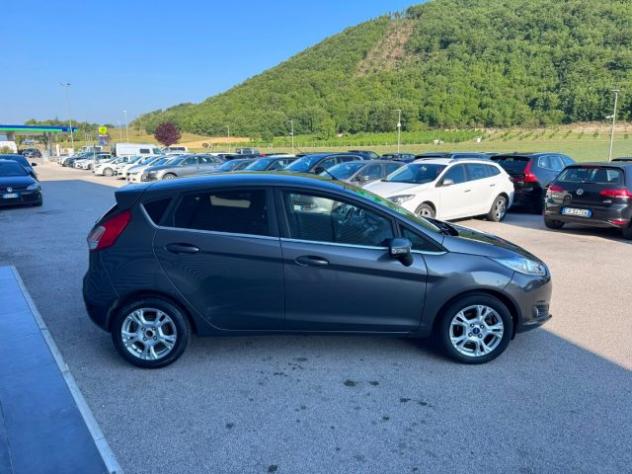 FORD Fiesta 1.4 5 porte GPL DI CASA Titanium OK NEOPATENTATO rif. 24185357 - Foto 4