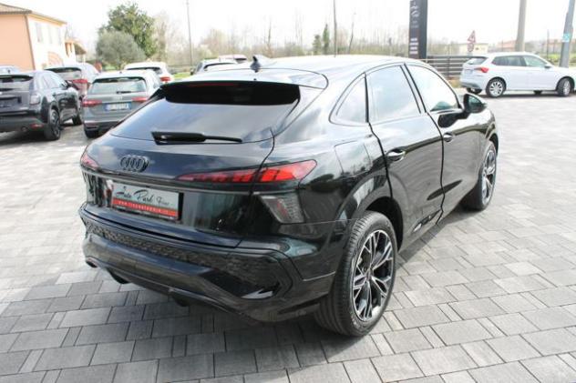 AUDI Q3 SPB TDI 110 kW S tronic S Line edition rif. 23450456 - Foto 5