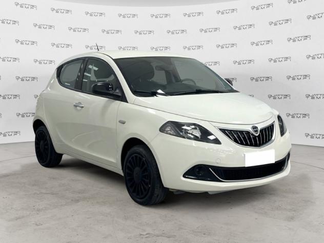 Lancia Ypsilon 1.0 FireFly 70cv S&S Hybrid SILVER PLUS