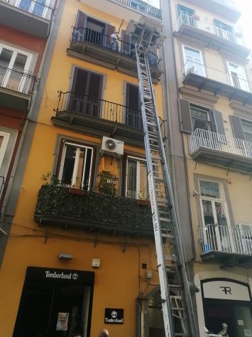 ritiro mobili vecchi a Napoli e Campania