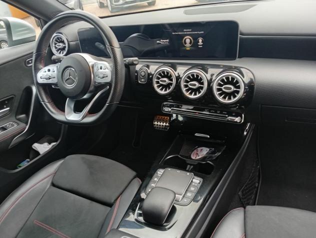 Mercedes-benz A 180 d Automatic Premium AMG - Foto 8
