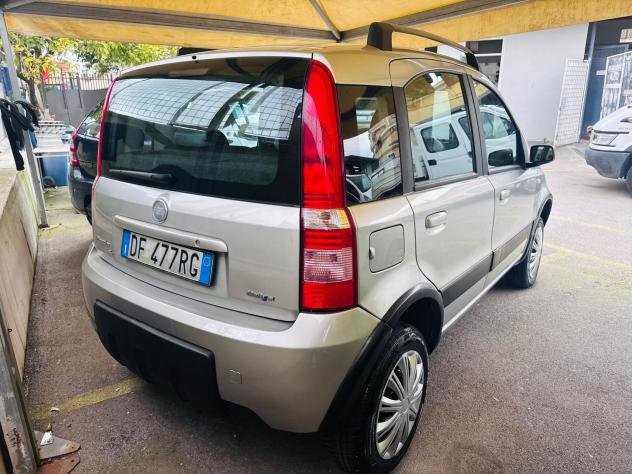 Fiat Panda 1.3 MJT 16V 4x4 Climbing - Foto 4