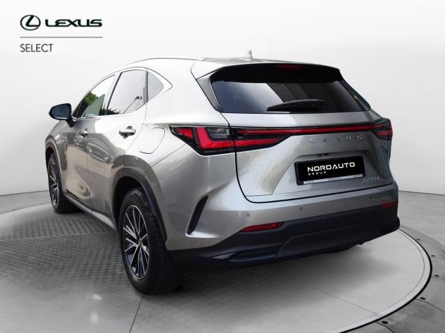 Lexus NX Hybrid 4WD Premium - Foto 4