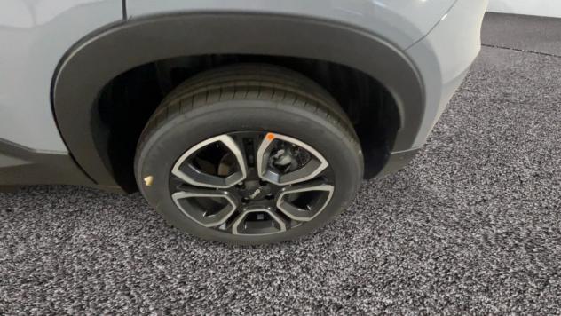 Jeep Avenger e-Hybrid 1.2 MHEV e-Hybrid Turbo Summit - Foto 6