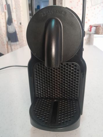 Macchina De Longhi Nespresso Inissia EN 80-B. perde acqua ma e funzionante compl - Foto 5