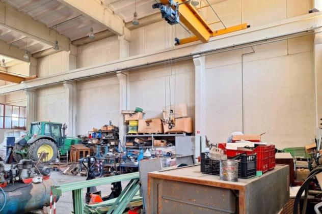 Immobile in asta di 975 m² in vendita a Elmas - Foto 13