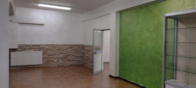 LOCALE UFFICI - NEGOZI - LABORATORI - Foto 3