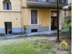 PRATI VIA DA PALESTRINA MAGAZZINO CON BAGNO