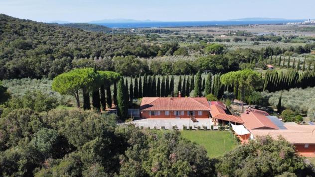 Villa in vendita a Scarlino 900 mq Rif: 1453061 - Foto 3