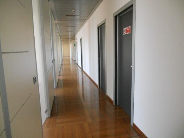 Immobile di 1568 m² con 1 locale in affitto a Lainate - Foto 18