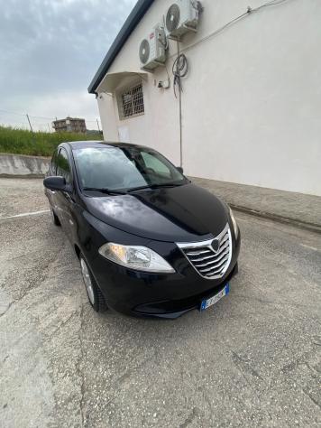 Lancia Ypsilon 1.3 MJT 16V 95 CV 5 porte S&S Silver - Foto 3