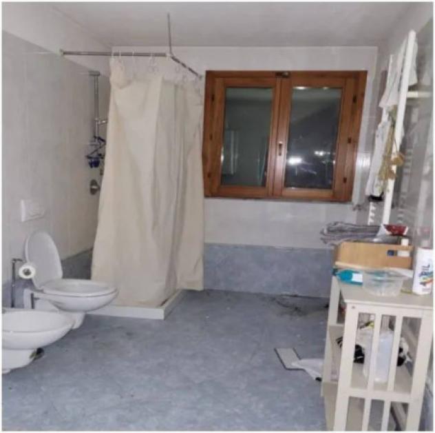 Immobile in asta di 419 m², box auto doppio in vendita a Bregnano - Foto 18