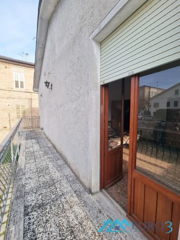 MONTEFIORE DELL'ASO-Casa singola con giardino e doppio garage - Foto 9