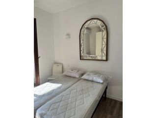 TORREVECCHIA TRILOCALE ARREDATO CON BALCONE