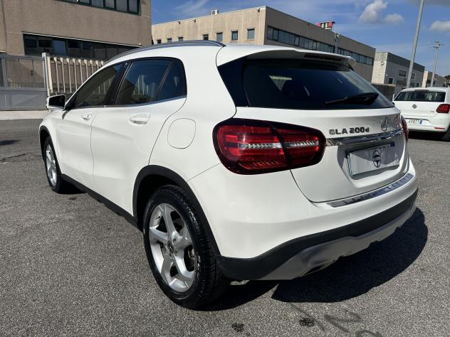Mercedes-Benz GLA GLA 200 d Sport auto - Foto 4