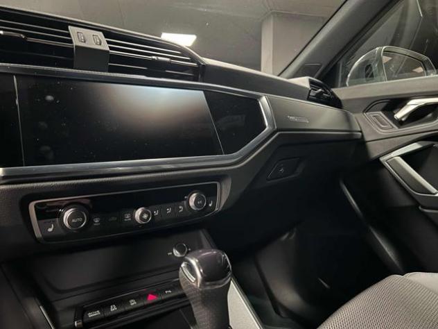 AUDI Q3 35 SPB TDI S tronic S line edition rif. 23535710 - Foto 8