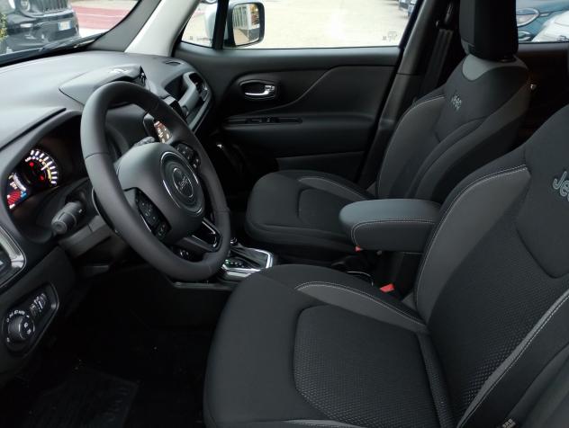 Jeep Renegade Renegade 1.3 T4 190CV PHEV 4xe AT6 Limited - Foto 3