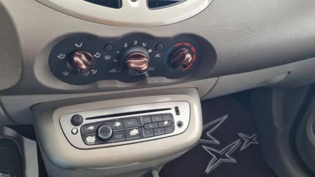 RENAULT Twingo 1.2 16V Wave rif. 23811532 - Foto 6