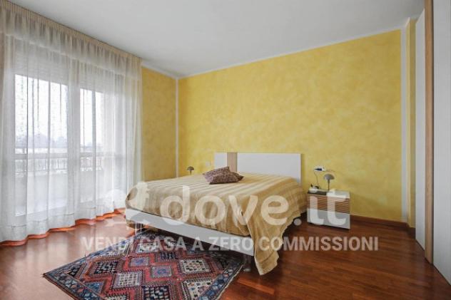 Appartamento di 138 m² con 3 locali e box auto in vendita a Busto Arsizio - Foto 2