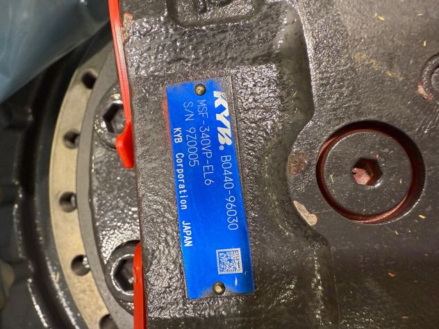 Motoriduttore KYB MSF-340VP-EL6 per Escavatore New Holland E485C - Foto 3