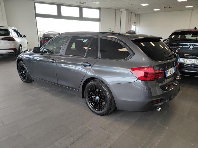 BMW Serie 3 318d Touring Bus.Adv. Navi Cruise Fari LED Euro 6 - Foto 9