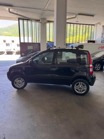 Fiat Panda 1.3 MJT 16V DPF 4x4 Climbing - Foto 7