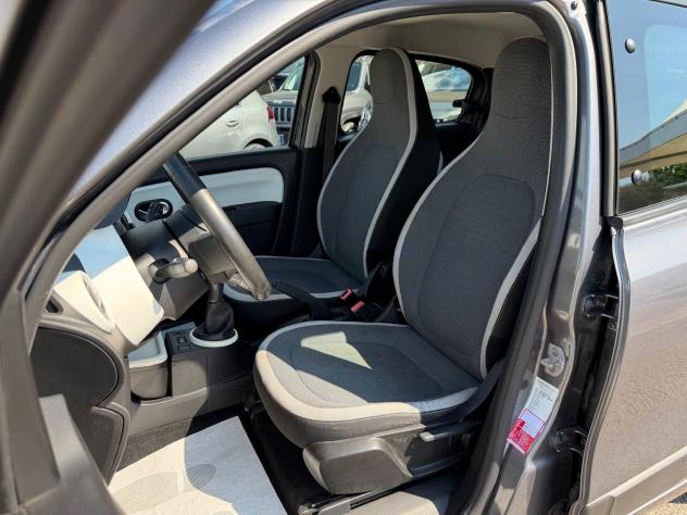 Renault Twingo 1.0 SCE BENZ 69CV S&S LOVELY 2016 - Foto 5
