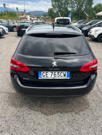 Peugeot 308 BlueHDi 130 S&S Allure - Foto 9