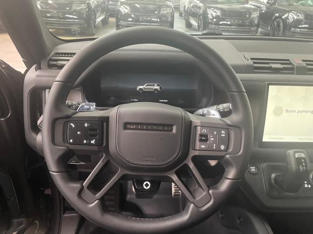 Land Rover Defender Defender 110 4.4 V8 mhev Octa awd 635cv auto - Foto 7