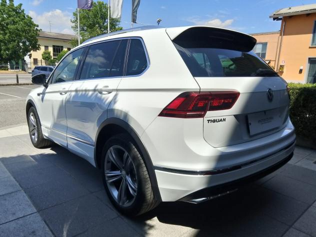Volkswagen Tiguan 2.0 bitdi Executive R-Line 4m 240cv DSG *PROMO AZZURRA* - Foto 6