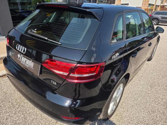 AUDI A3 SPB 1.6 TDI 116 CV Sport rif. 24013516 - Foto 2