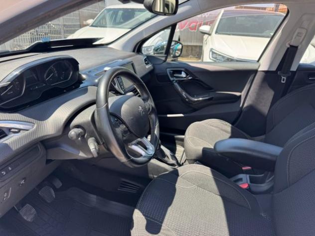 PEUGEOT 208 PureTech 82 5p. GPL Allure rif. 23838332 - Foto 10
