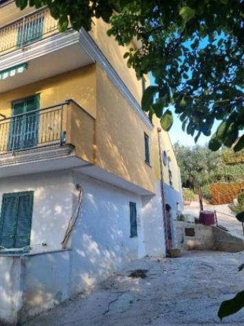 Immobile in asta di 257 m² con più di 5 locali in vendita a Cava de' Tirreni - Foto 3