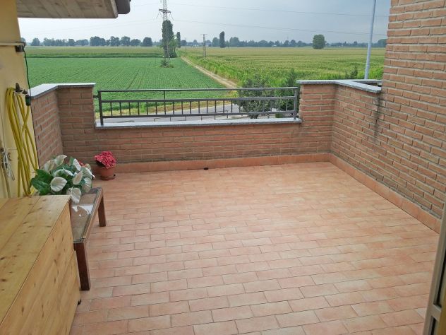 2 locali con Terrazzo - Foto 2
