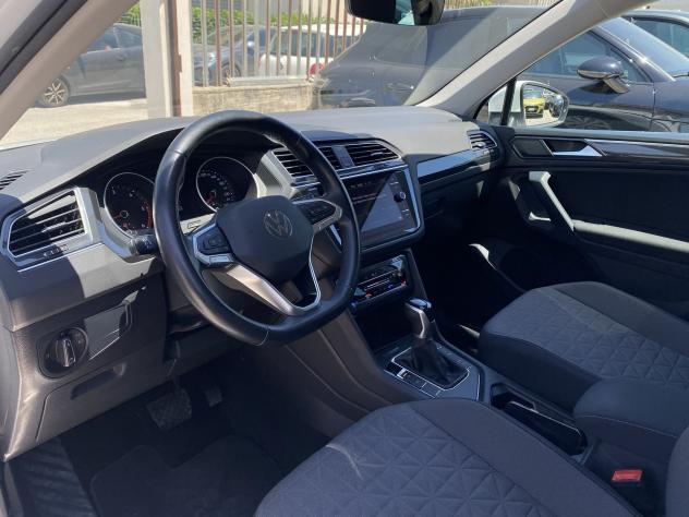 Volkswagen Tiguan Life 2.0 TDI 150 CV DSG - Foto 10
