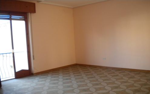 PALAZZINA di 3 appartamenti con garage e terrazza + zona verde a Gela - Foto 6