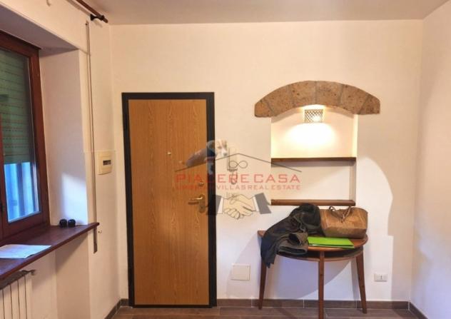 Orvieto centro - Appartamento indipendente al piano terra con magazzino e porzione di terrazza - Riferimento Ai243