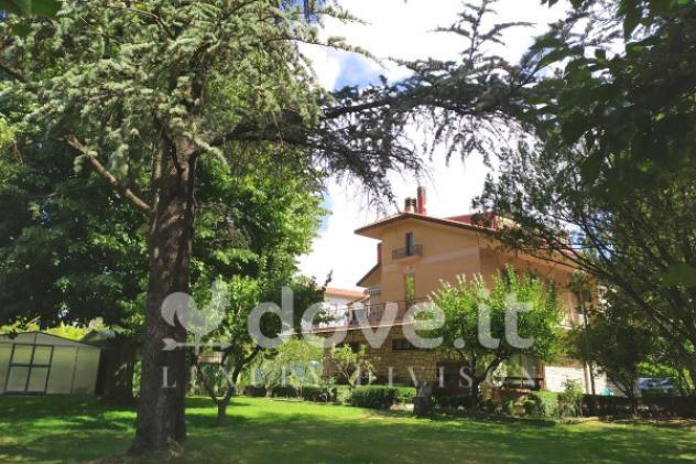 Villa di 399 m² con più di 5 locali e box auto in vendita a Sarteano - Foto 17