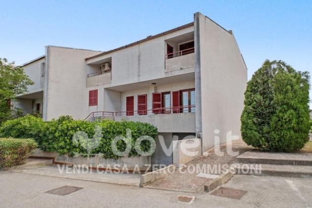 Villetta a schiera di 300 m² con più di 5 locali e box auto in vendita a Taranto - Foto 9