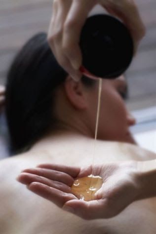 3792697446TUTTA LA BELLEZZA! DEPILAZIONE, MASSAGGIO & ESTETICA - Foto 4
