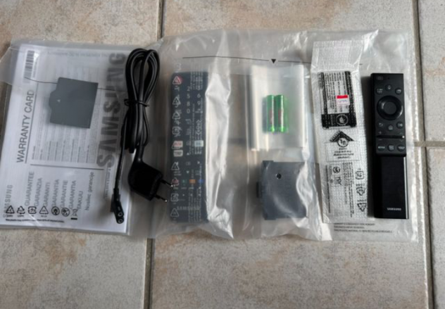 Smart TV Samsung da 75 pollici 4K UHD LCD con Bluetooth - Foto 5
