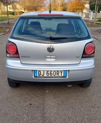 Volkswagen Polo 1.2/70CV 12V 5p. Comfortline - Foto 8