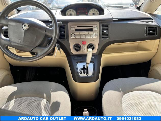 Lancia Musa 1.3 Mjt 90 cv Cambio Autom.Platino - Foto 2