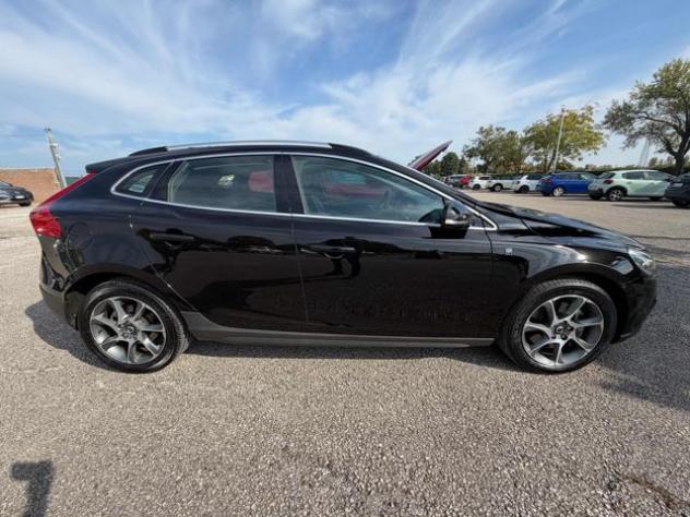 VOLVO V40 Cross Country D2 Summum OCEAN RACE rif. 24175020 - Foto 3