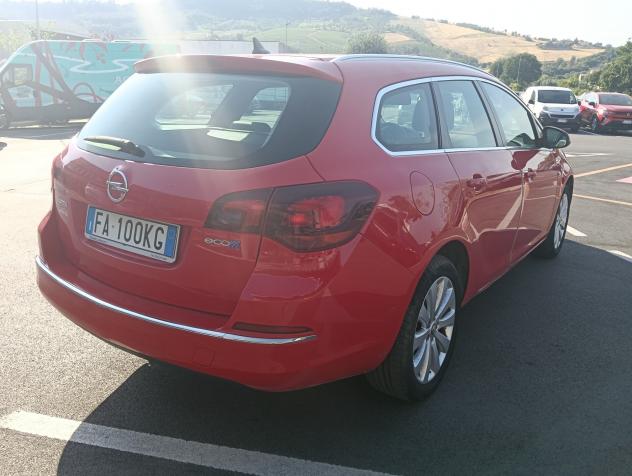 Opel Astra 1.4 100CV Sports Tourer Ecotec - Foto 5