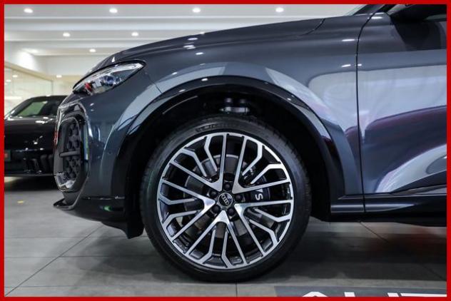 AUDI SQ5 SPB TFSI mHEV+ quattro rif. 23699000 - Foto 8