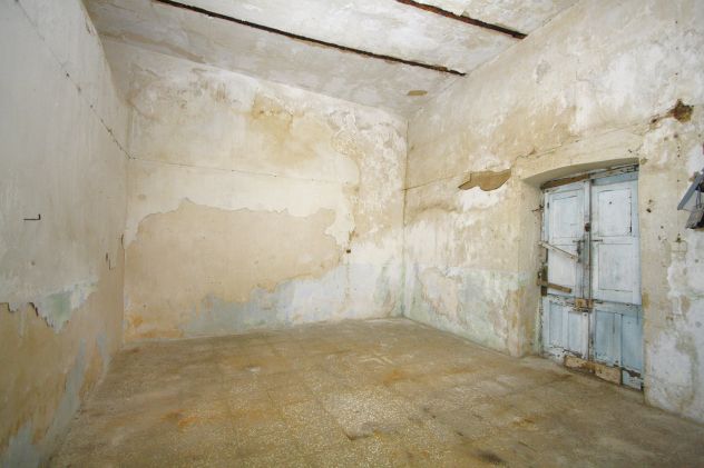 Abitazione storica con lastricato solare e cantina - Foto 6