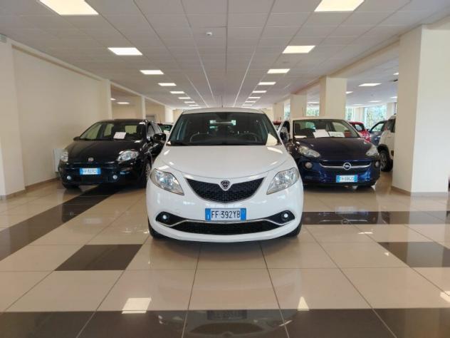 LANCIA Ypsilon 3ª serie Ypsilon 1.3 MJT 16V 95 CV 5 porte S&S Gold - Foto 4