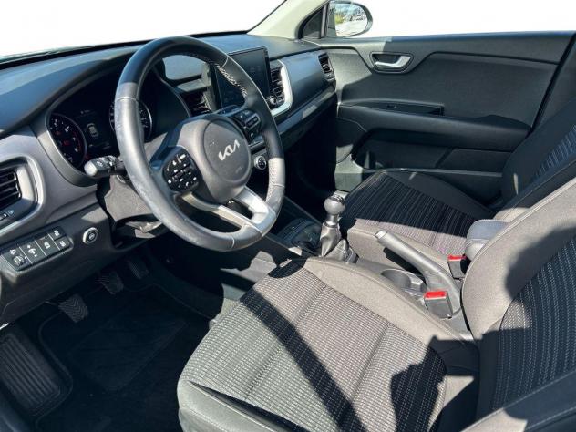 Kia Stonic 1.2 Style ecogpl 82cv - Foto 6